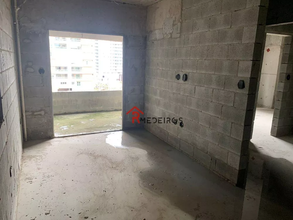 Apartamento à venda com 2 quartos, 79m² - Foto 2