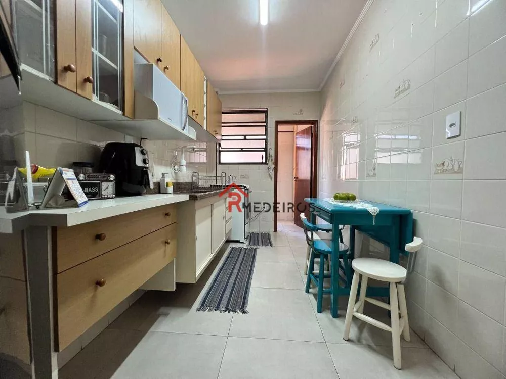 Apartamento à venda com 2 quartos, 84m² - Foto 7