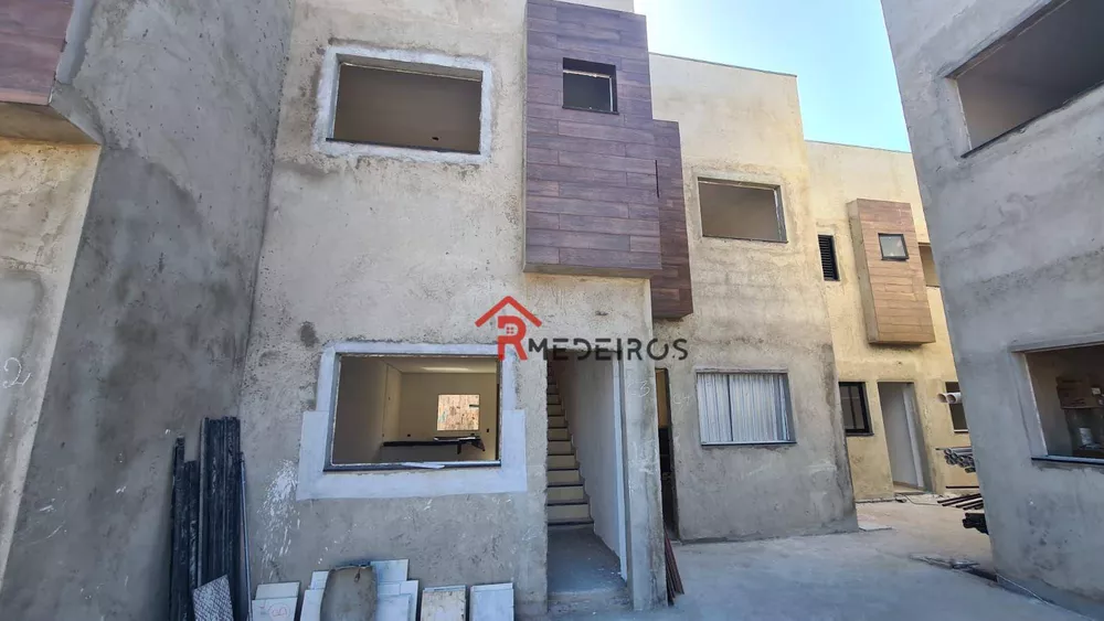 Casa de Condomínio, 2 quartos - Foto 1