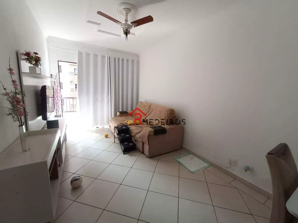 Apartamento à venda com 2 quartos, 83m² - Foto 3