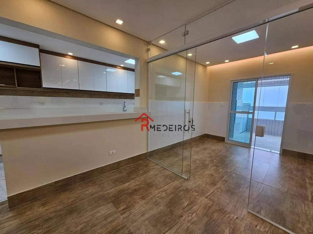 Apartamento à venda com 3 quartos, 150m² - Foto 4