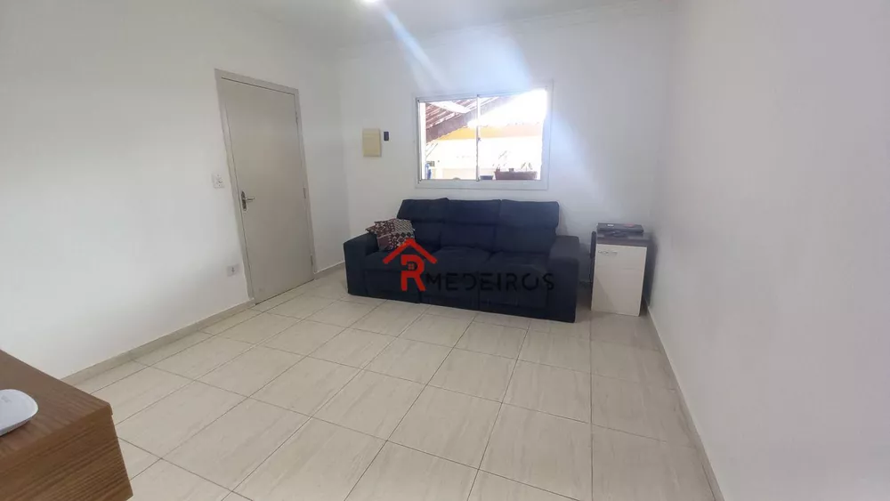 Casa à venda com 2 quartos, 70m² - Foto 6