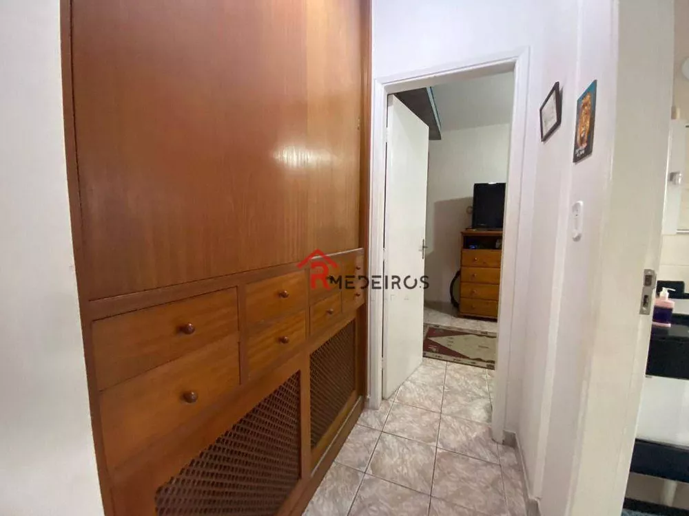 Apartamento à venda com 1 quarto, 55m² - Foto 6