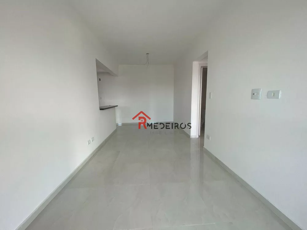 Apartamento à venda com 2 quartos, 80m² - Foto 3