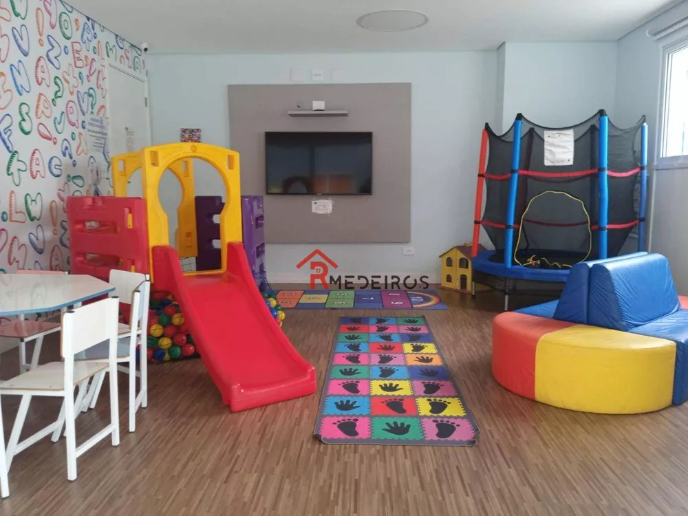 Apartamento à venda com 1 quarto, 55m² - Foto 4