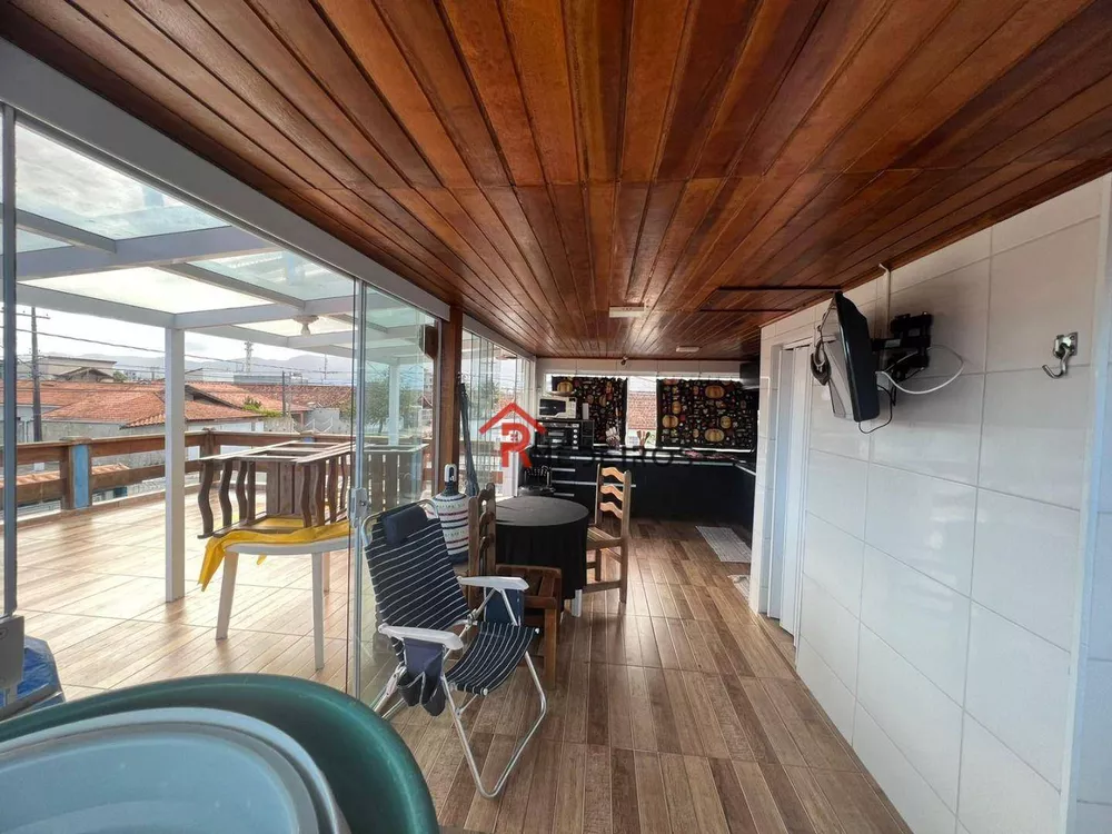 Casa, 3 quartos, 142 m² - Foto 9