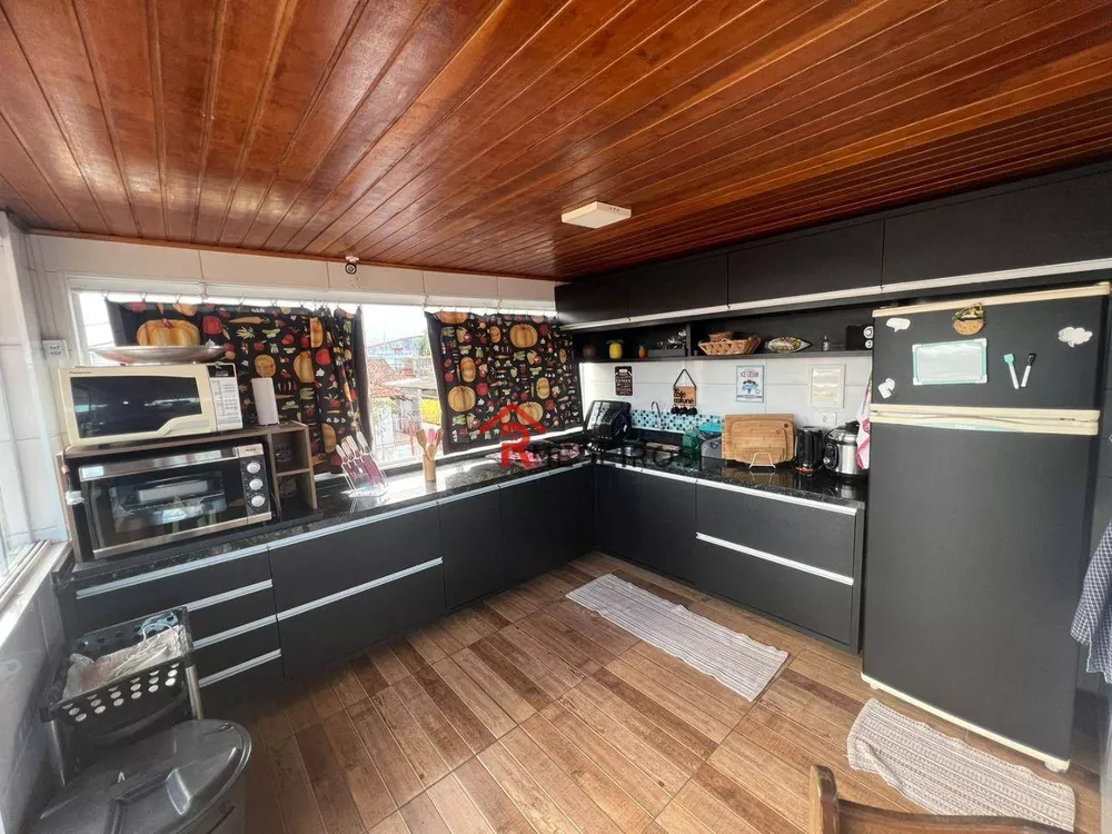 Casa, 3 quartos, 142 m² - Foto 11