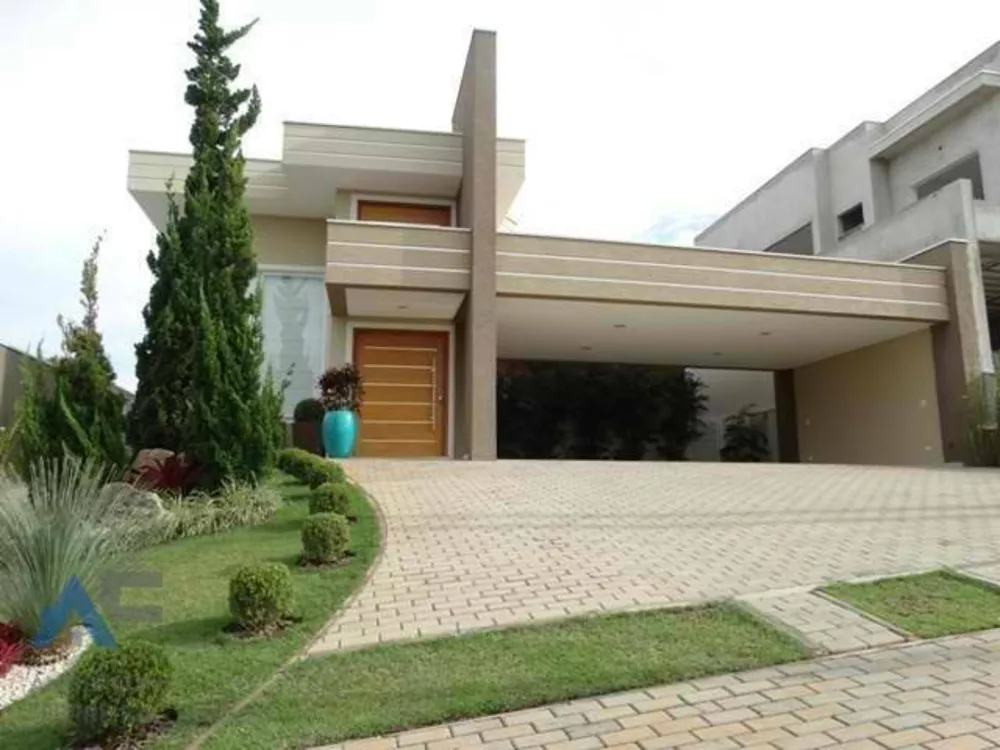 Casa, 3 quartos, 326 m² - Foto 1
