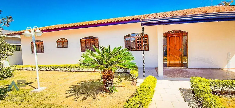 Casa, 3 quartos, 234 m² - Foto 3