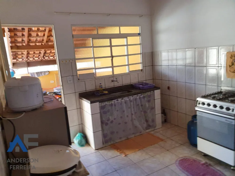 Casa, 4 quartos, 180 m² - Foto 2