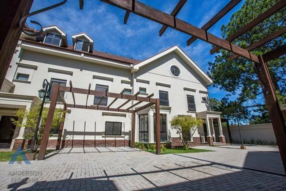 Casa, 4 quartos, 319 m² - Foto 1