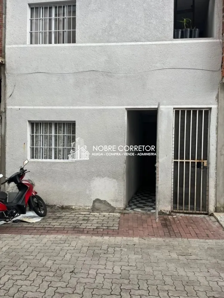 Casa, 6 quartos, 100 m² - Foto 1