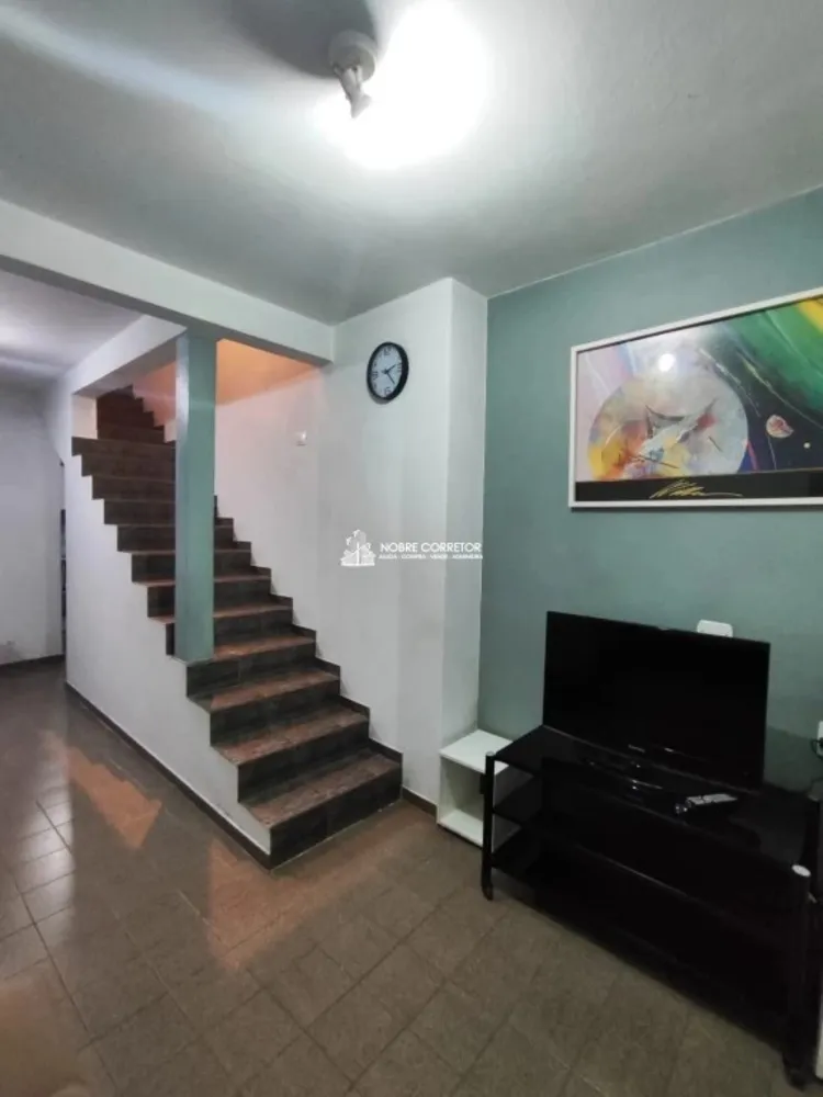 Sobrado, 5 quartos, 234 m² - Foto 2