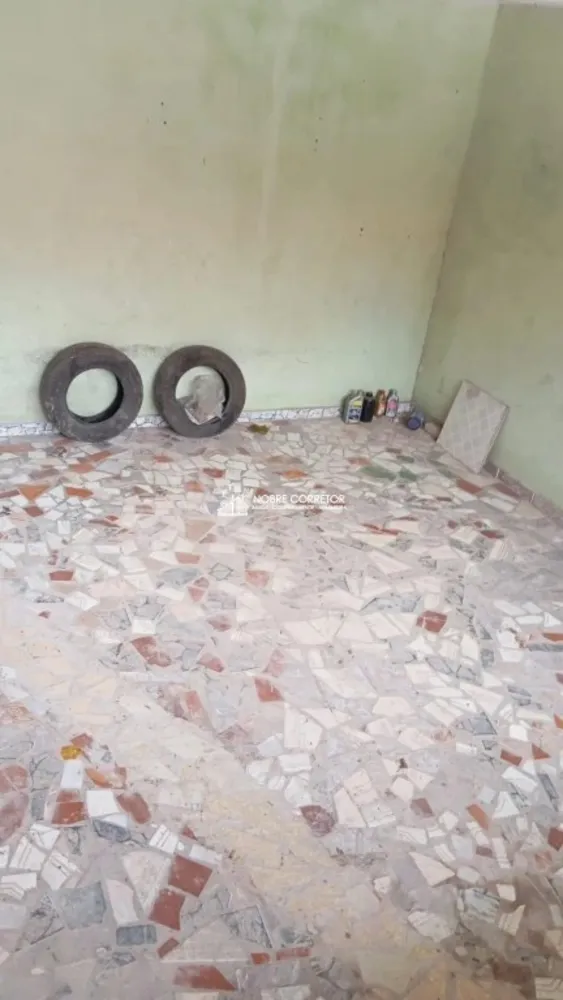 Casa, 6 quartos, 125 m² - Foto 1