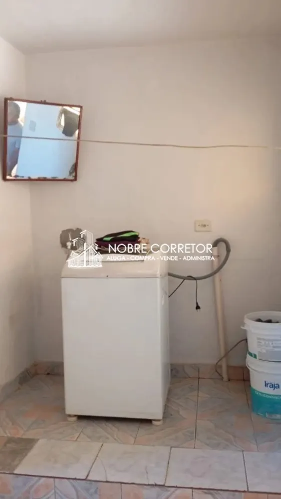 Casa, 7 quartos, 225 m² - Foto 3