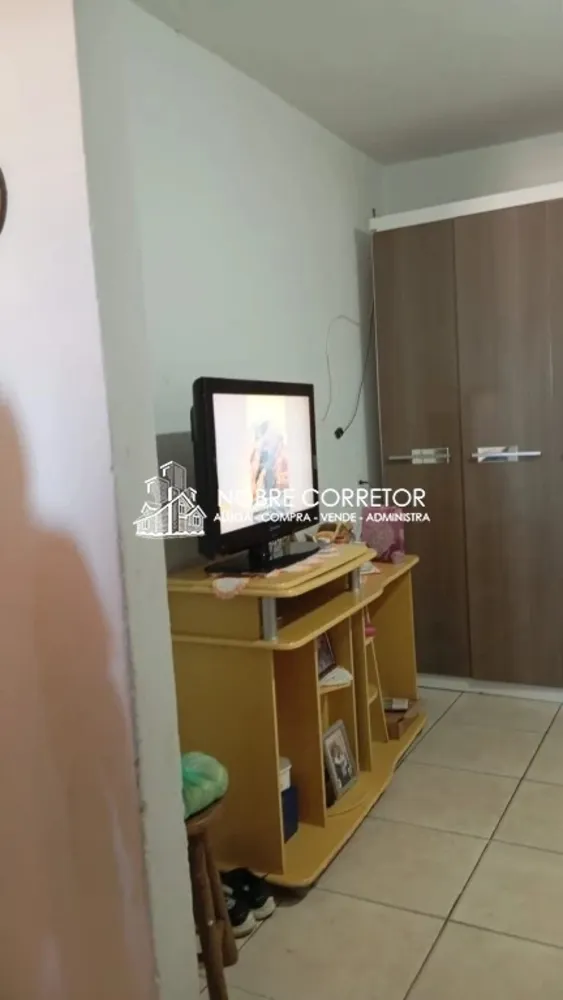 Casa, 7 quartos, 225 m² - Foto 1