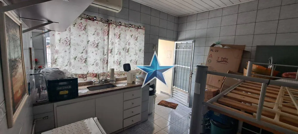 Casa, 4 quartos, 230 m² - Foto 6