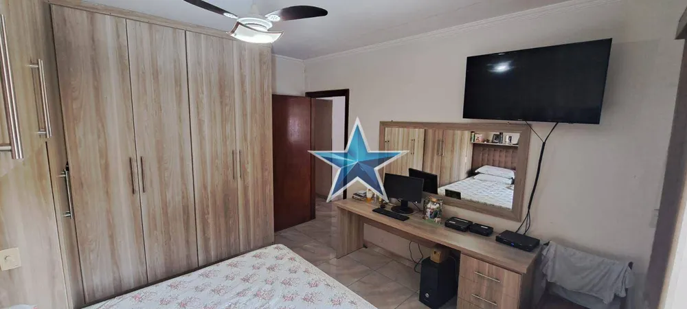 Casa, 4 quartos, 230 m² - Foto 11