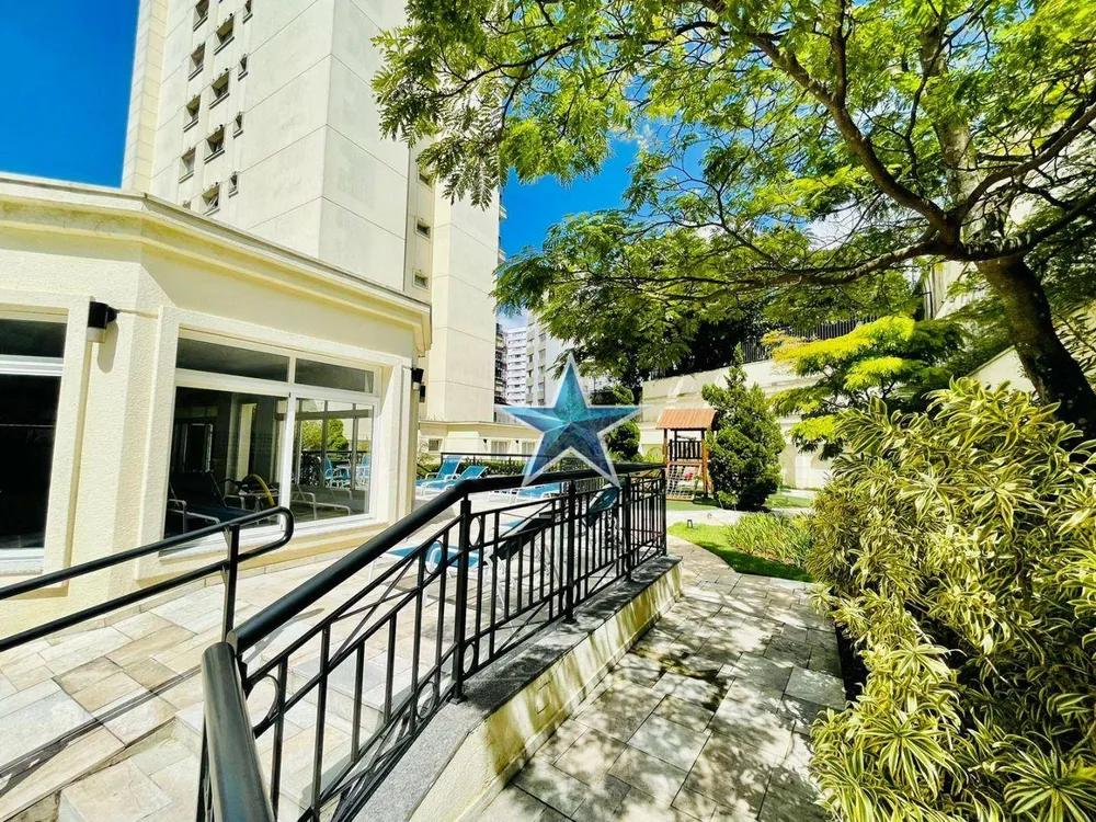 Apartamento, 3 quartos, 215 m² - Foto 1