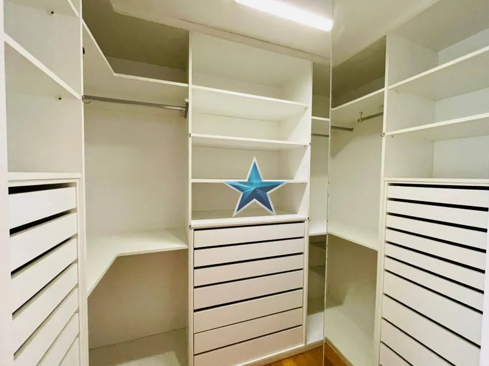 Apartamento, 3 quartos, 215 m² - Foto 2