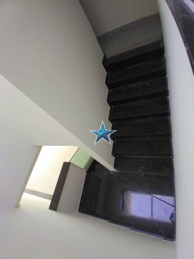 Sobrado, 3 quartos, 250 m² - Foto 2