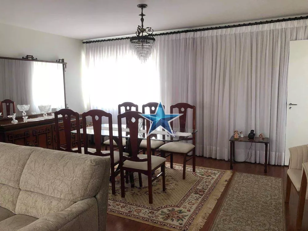 Apartamento, 3 quartos, 200 m² - Foto 1