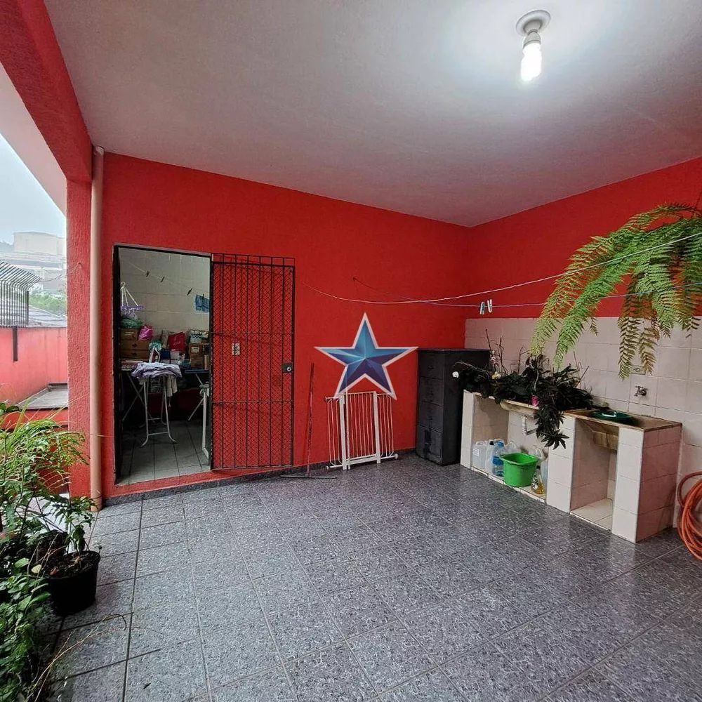 Sobrado à venda com 3 quartos, 129m² - Foto 3