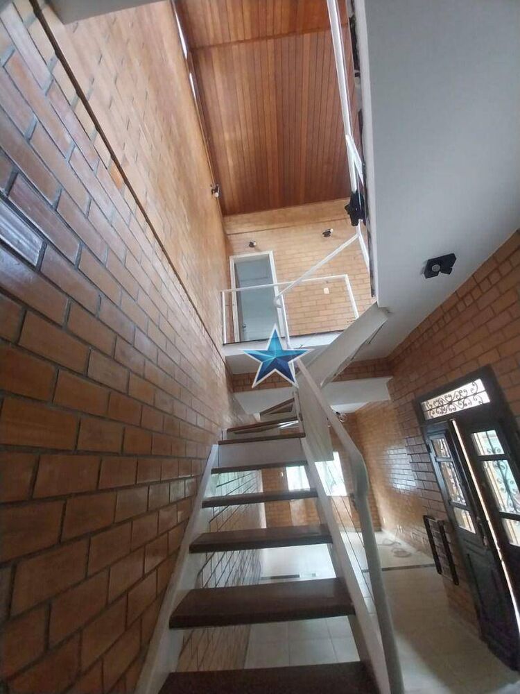 Sobrado para alugar com 3 quartos, 270m² - Foto 25