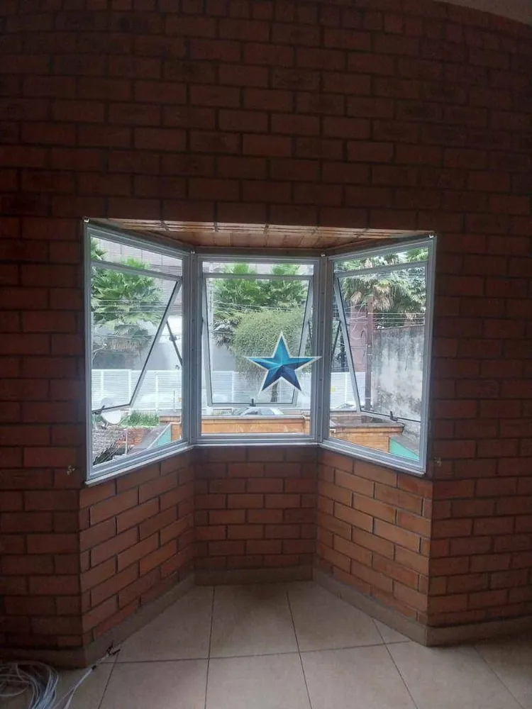 Sobrado, 3 quartos, 270 m² - Foto 2