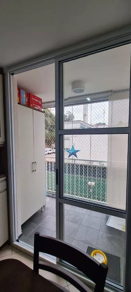 Apartamento à venda com 3 quartos, 70m² - Foto 3