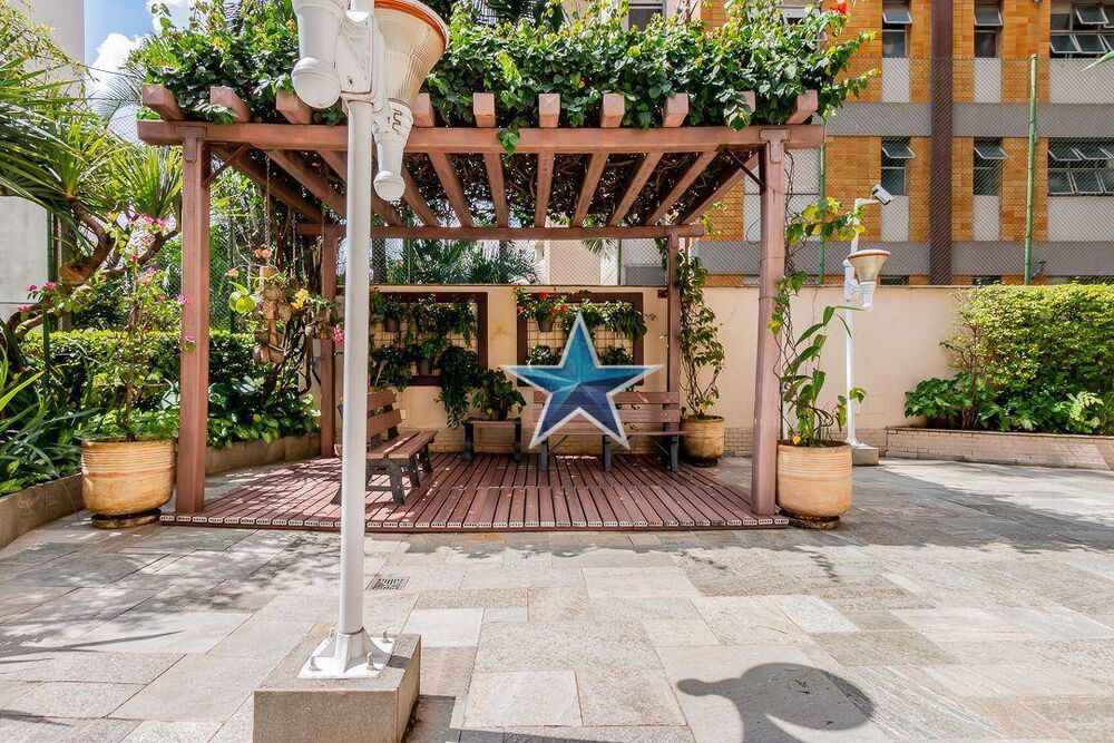 Apartamento à venda com 3 quartos, 149m² - Foto 7