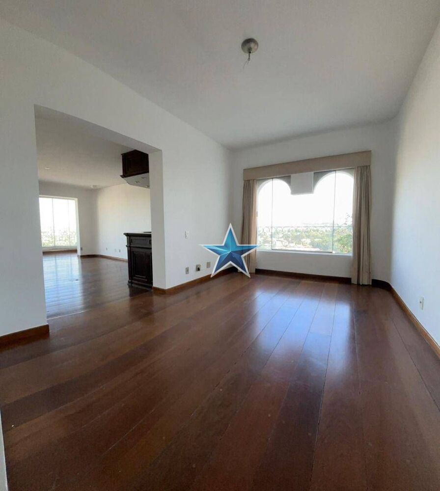 Apartamento, 4 quartos, 218 m² - Foto 1