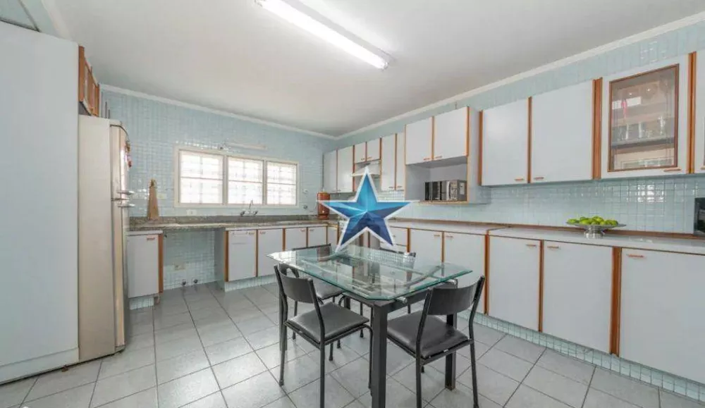 Sobrado à venda com 5 quartos, 250m² - Foto 9