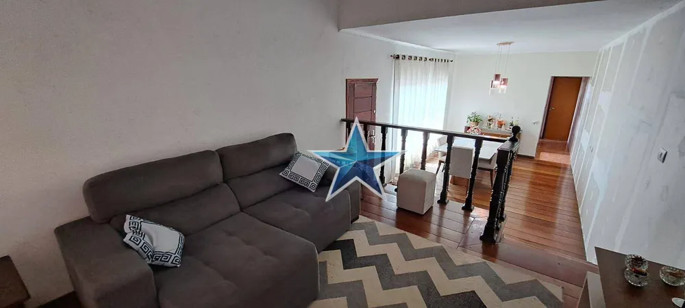 Sobrado, 3 quartos, 247 m² - Foto 1