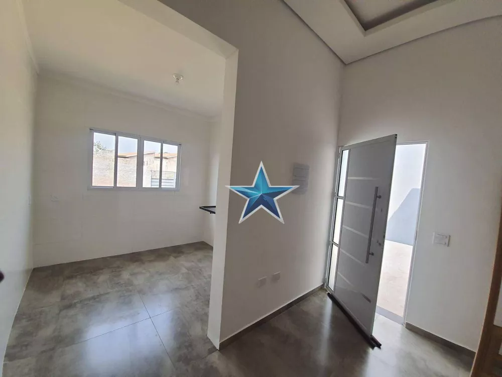 Casa à venda com 3 quartos, 79m² - Foto 3