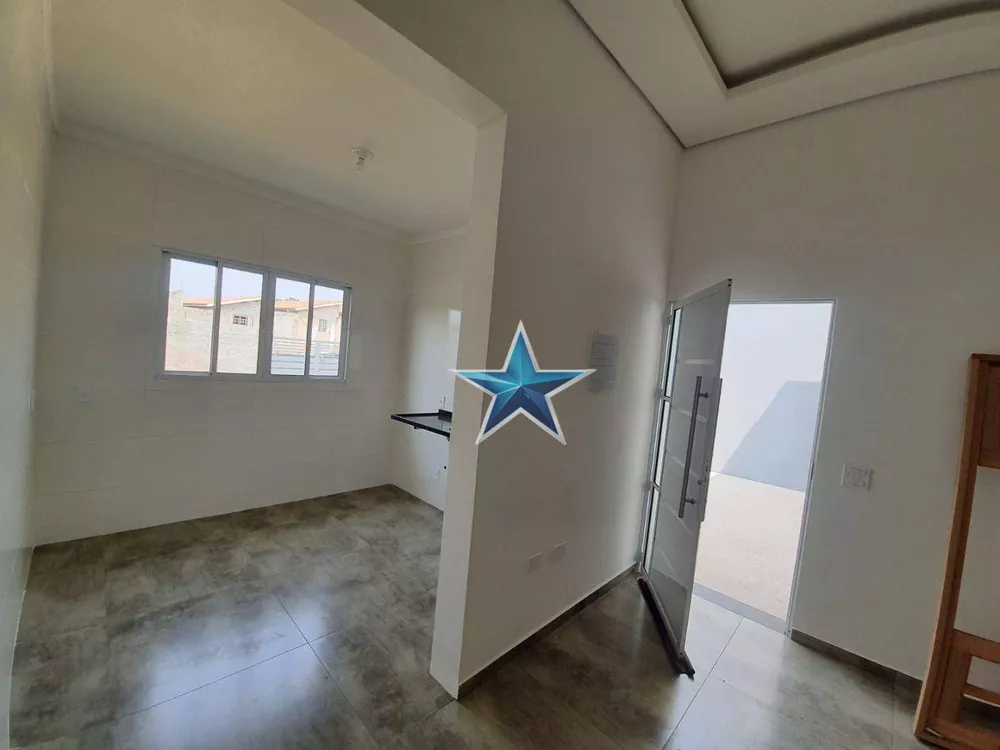 Casa à venda com 3 quartos, 79m² - Foto 5