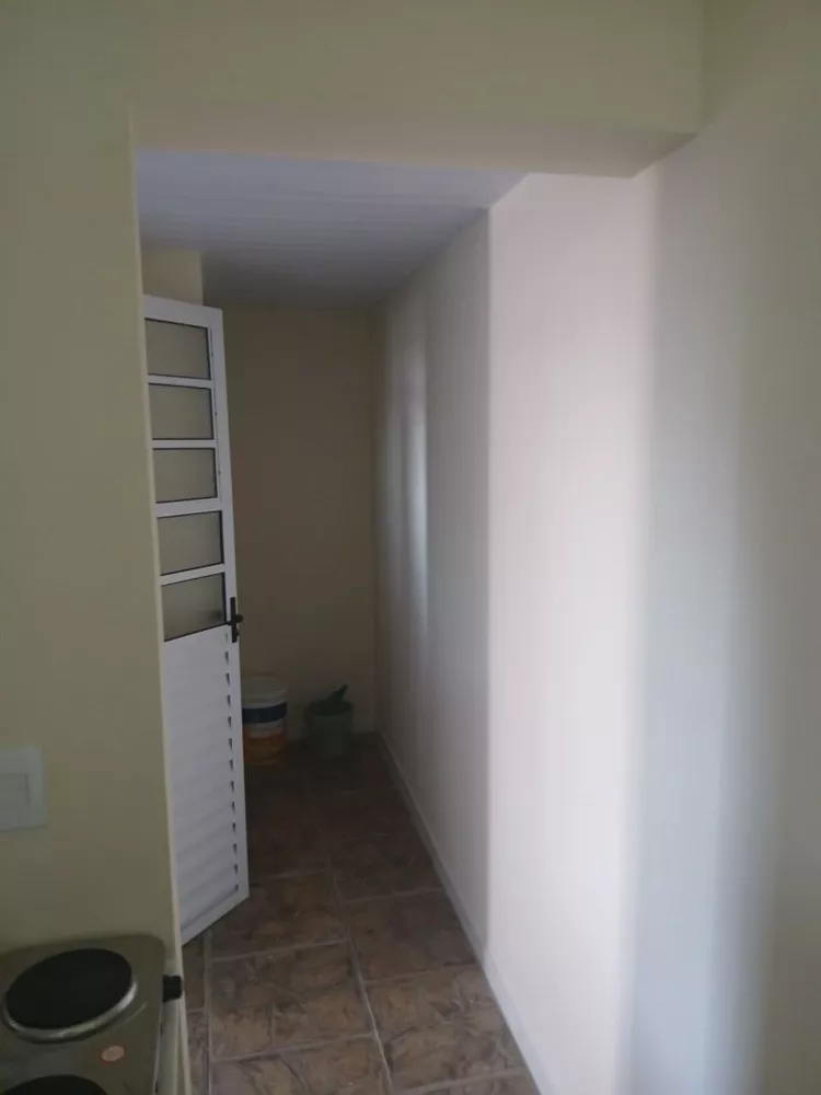 Apartamento para alugar com 1 quarto, 15m² - Foto 4