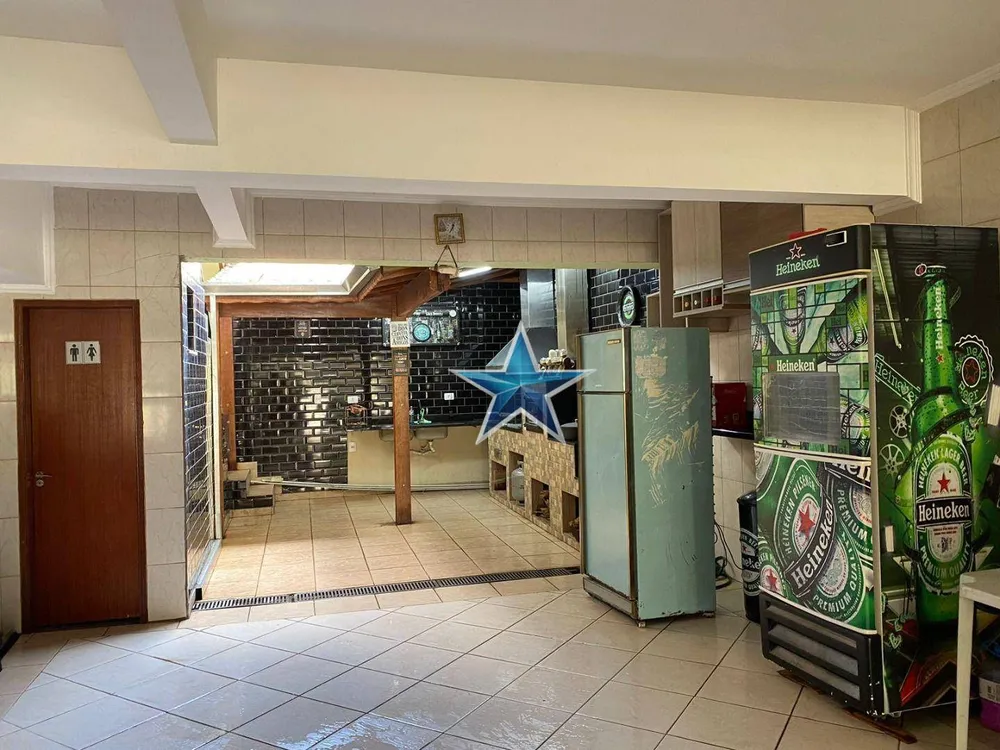 Sobrado, 3 quartos, 225 m² - Foto 2
