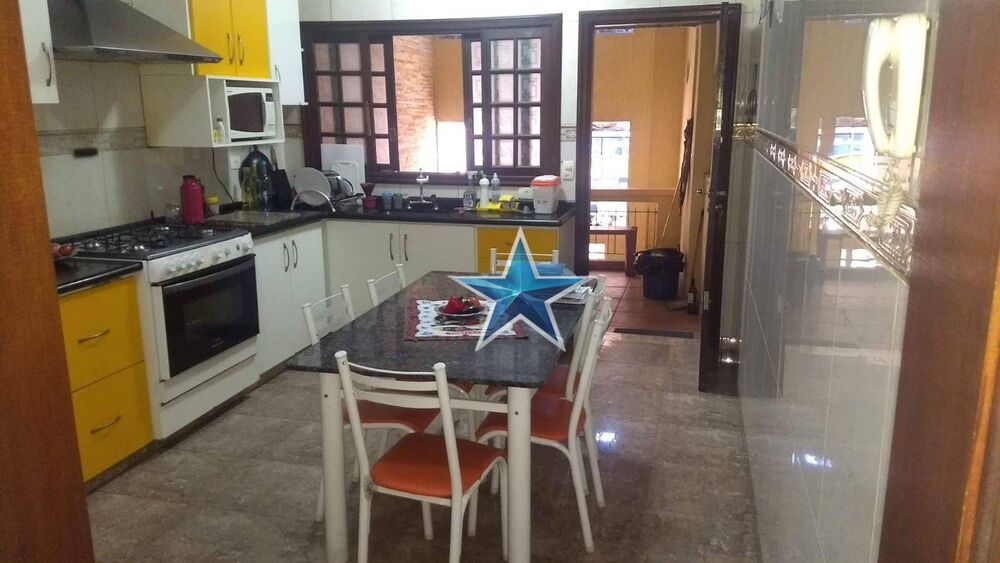 Casa, 5 quartos, 330 m² - Foto 11