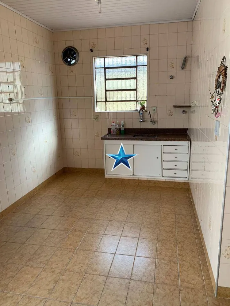 Casa, 3 quartos, 250 m² - Foto 8