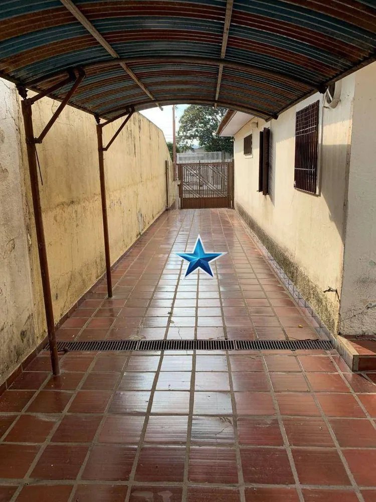 Casa, 3 quartos, 250 m² - Foto 1