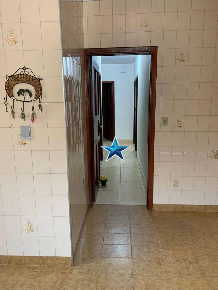 Casa, 3 quartos, 250 m² - Foto 2