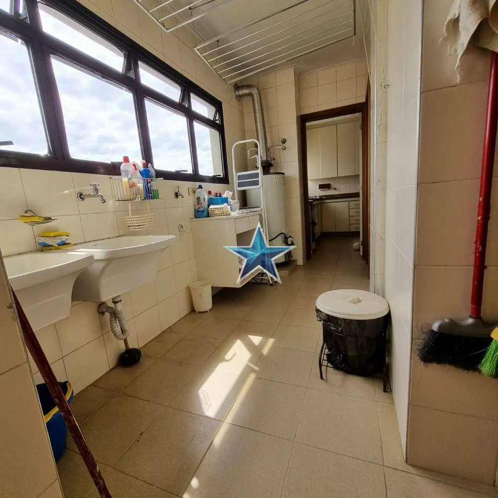 Apartamento, 3 quartos, 193 m² - Foto 1