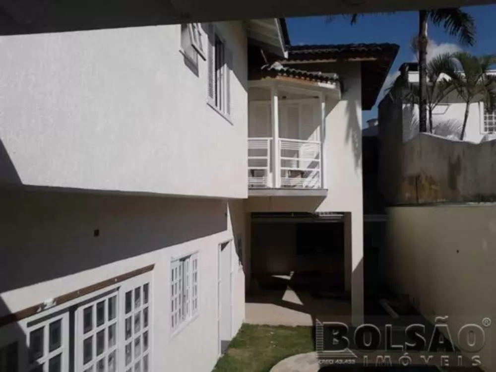 Sobrado à venda com 4 quartos, 350m² - Foto 2