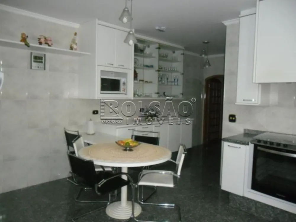 Casa, 3 quartos, 320 m² - Foto 1