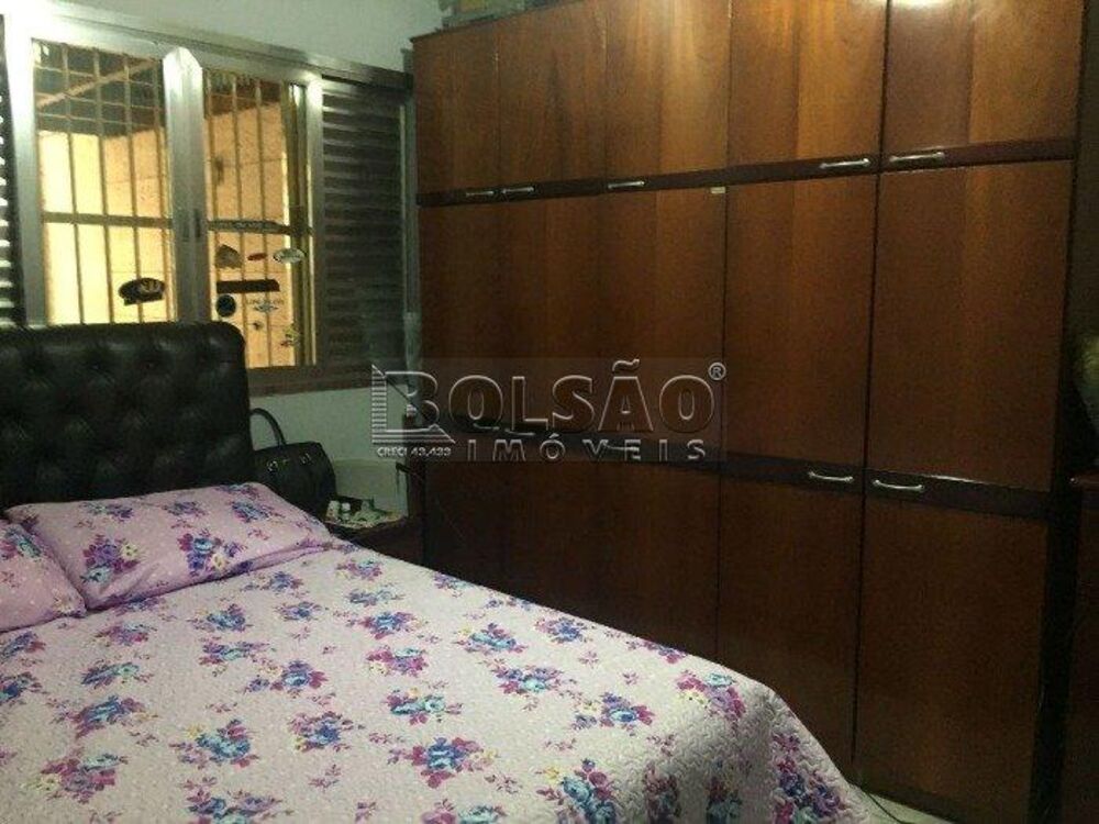 Casa, 3 quartos, 520 m² - Foto 3