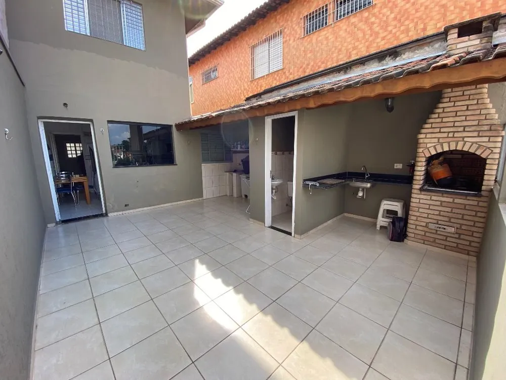 Sobrado, 5 quartos, 250 m² - Foto 1