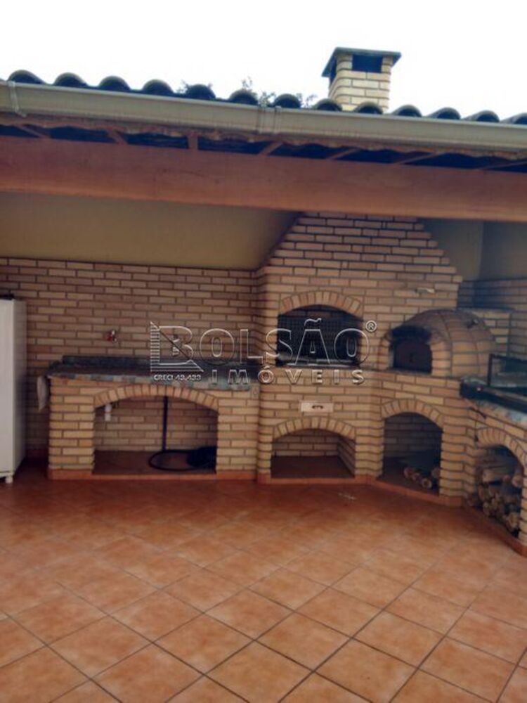 Sobrado, 4 quartos, 350 m² - Foto 1