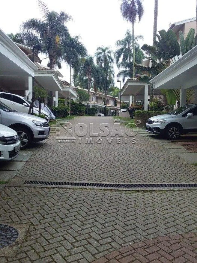 Casa, 4 quartos, 236 m² - Foto 2