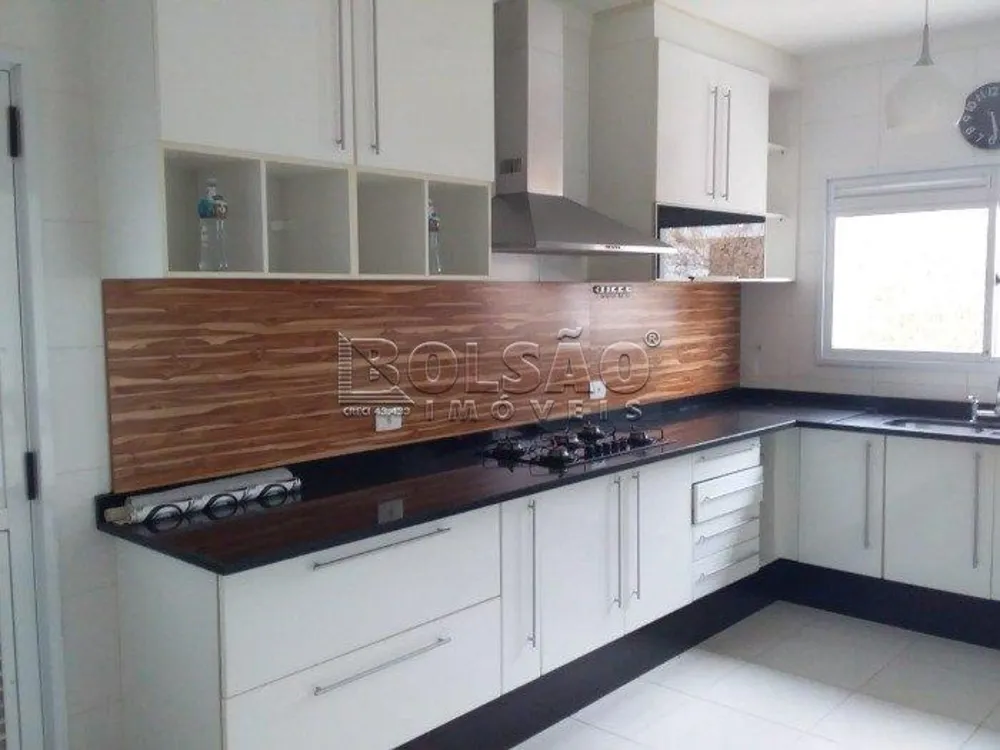 Casa, 4 quartos, 236 m² - Foto 4